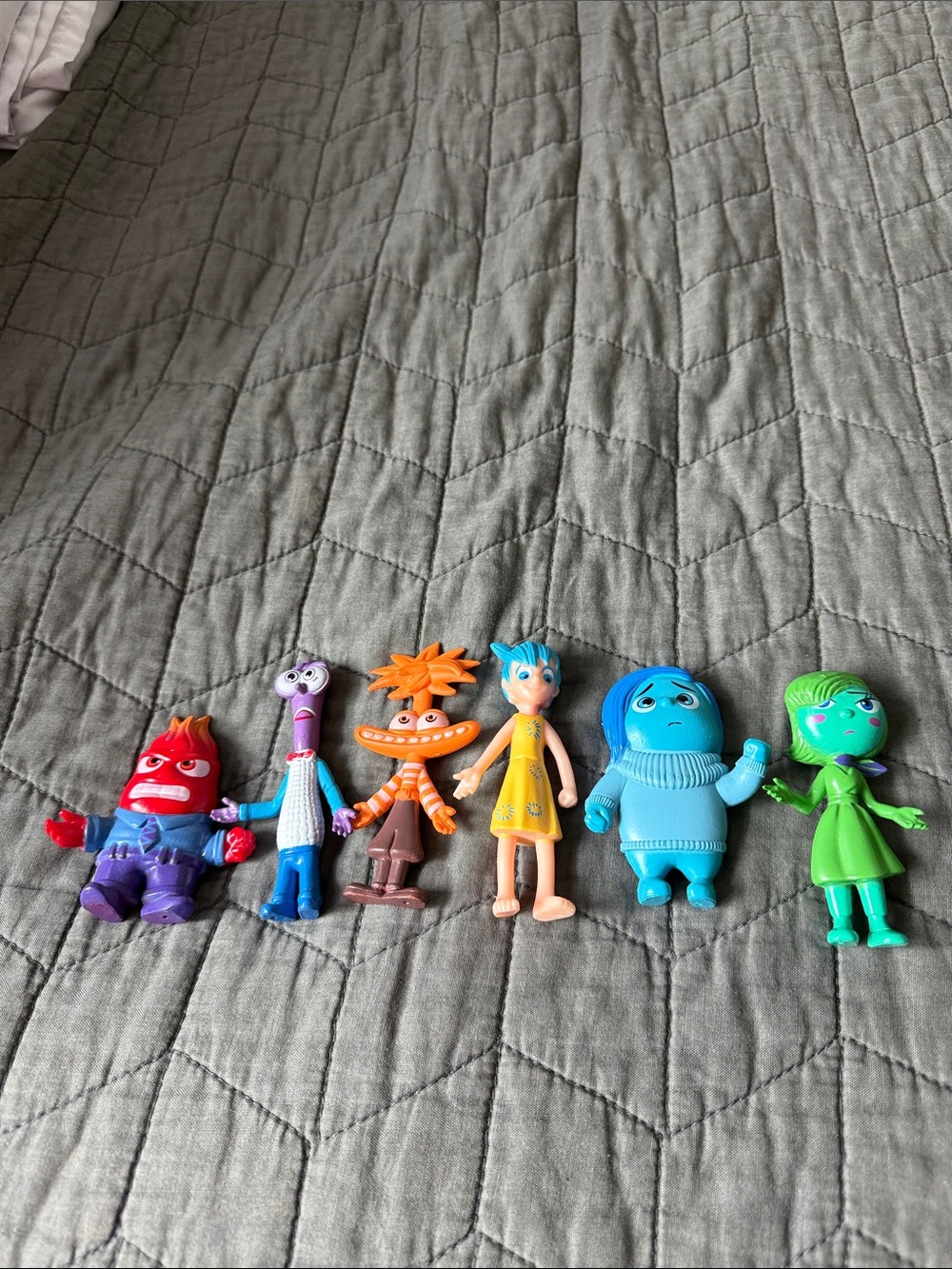 Disney Inside Out 6-Figure Set - Red, Purple, Orange, Yellow, Blue, Green
